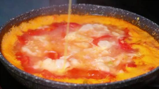 口感劲道，营养美味西红柿疙瘩汤正确的做法