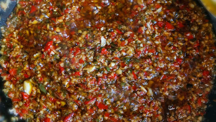 关于家庭自制辣椒酱的做法 所需食材步骤