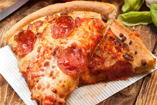 肥肥披萨加盟产品图片